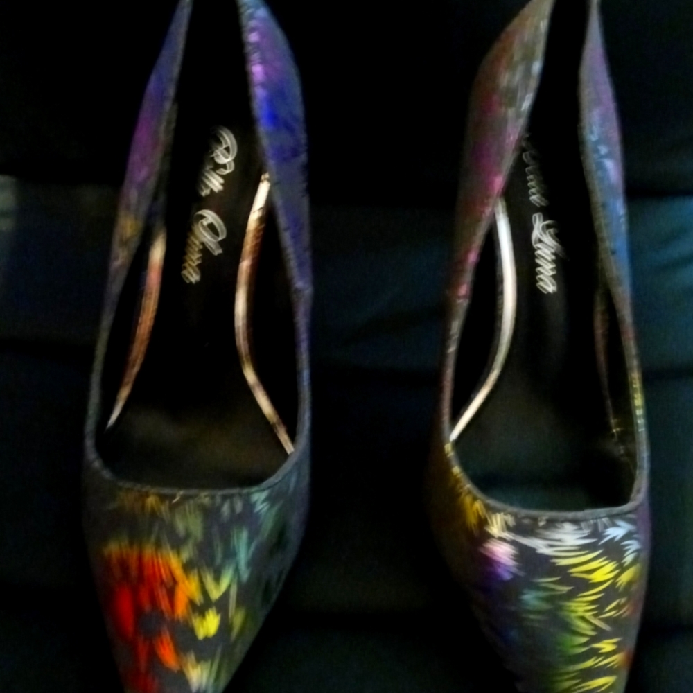 Women heels size 10